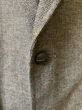 Load image into Gallery viewer, Vintage men’s Pioneer Wear Western cut Grey Suit Jacket Sz 46
