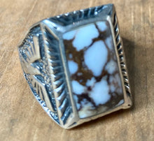 Load image into Gallery viewer, Sterling Silver Ring Wildhorse Stone
