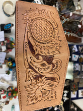 Load image into Gallery viewer, Leather tooled light colored wallet
