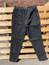 Load image into Gallery viewer, Wrangler Silver Lake Black Jeans
