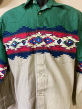 Load image into Gallery viewer, Mens 1980s Vintage Rustler pearl snap shirt Sz Small
